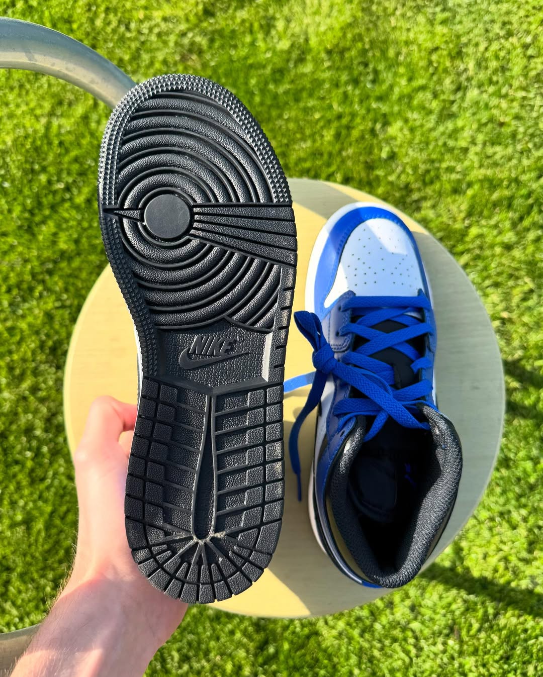 Jordan 1 Mid "Game Royal"