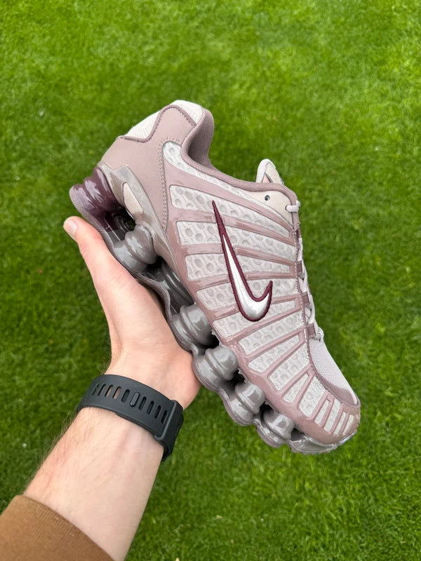 Nike Shox "Night Maroon"
