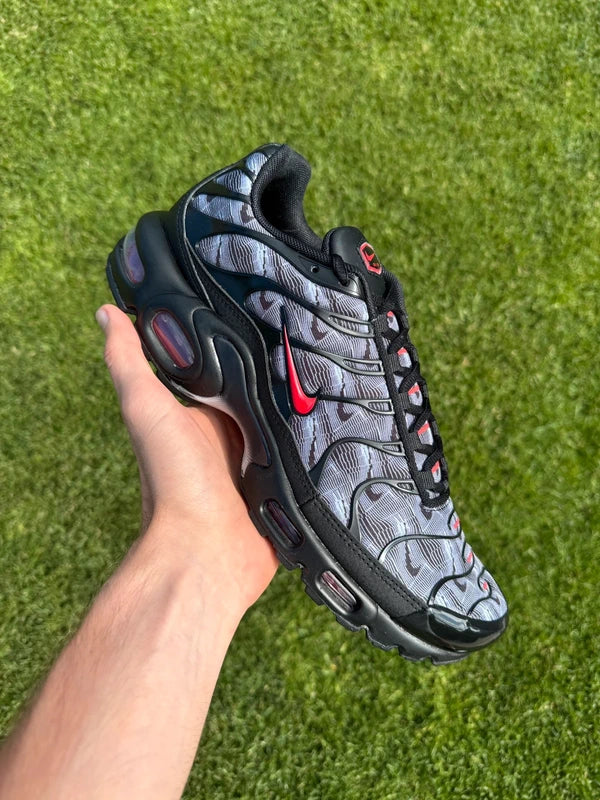 Nike Air Mas plus "Topography"