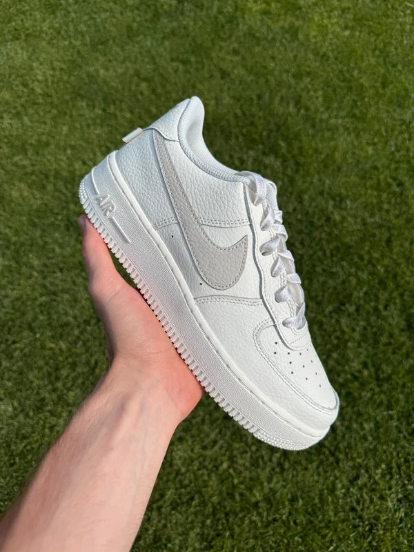 Nike Air Force 1 "Light Orewood"