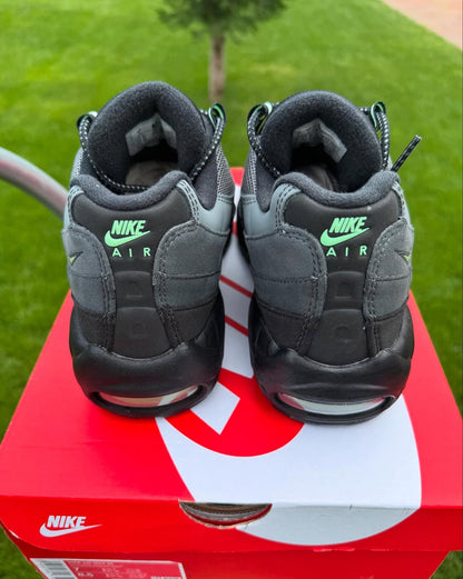 Nike Air Max 95 "Vapor Green"