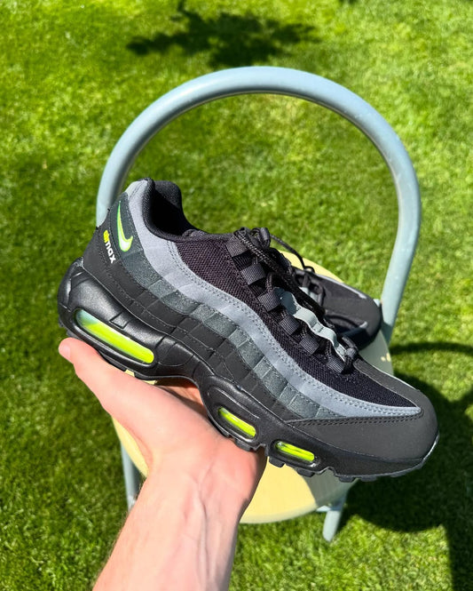 Nike Air Max 95 "Grey Volt"