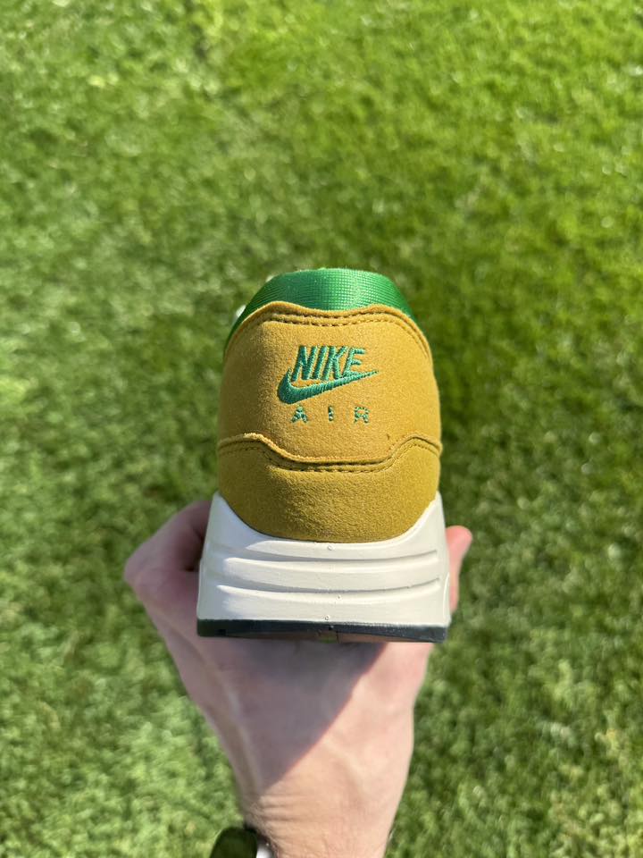 Nike Air Max 1 "Powerwall"