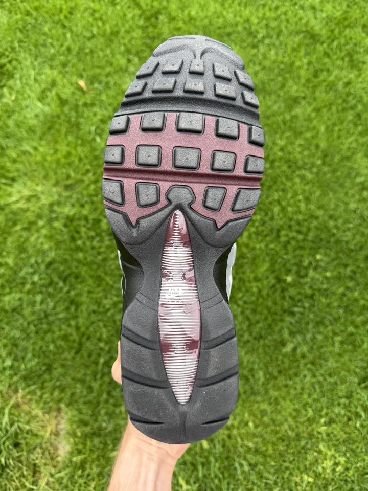 Nike Air Max 95 "Burgundy"