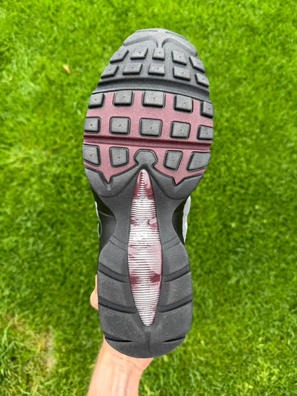 Nike Air Max 95 "Burgundy"