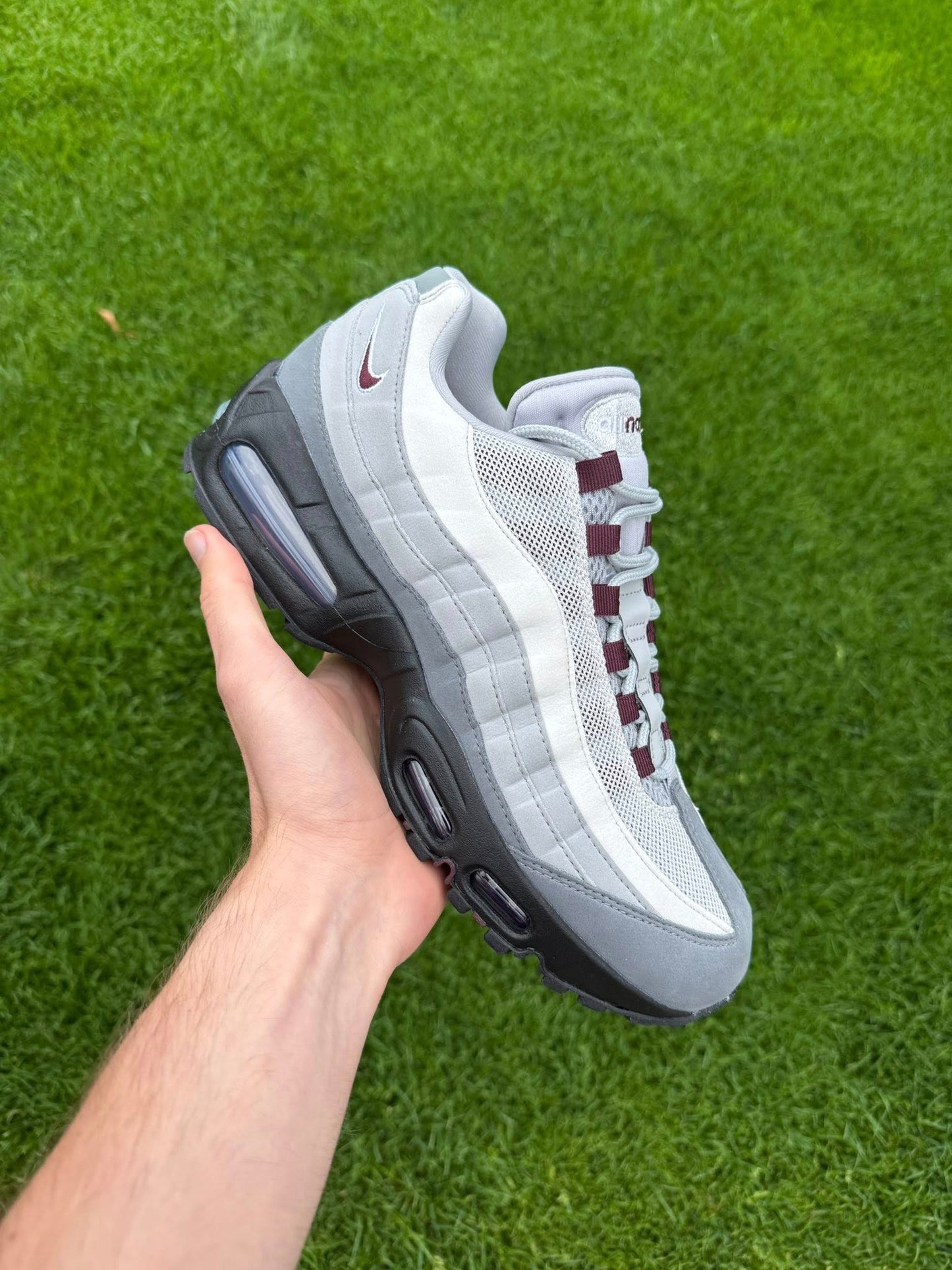 Nike Air Max 95 "Burgundy"