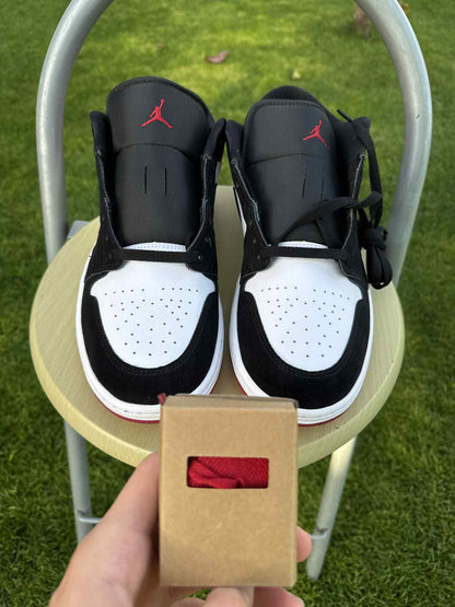 Nike Jordan 1 Low “Black Toe” (2025)