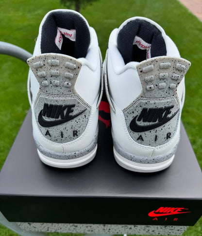 Jordan 4 'White Cement'