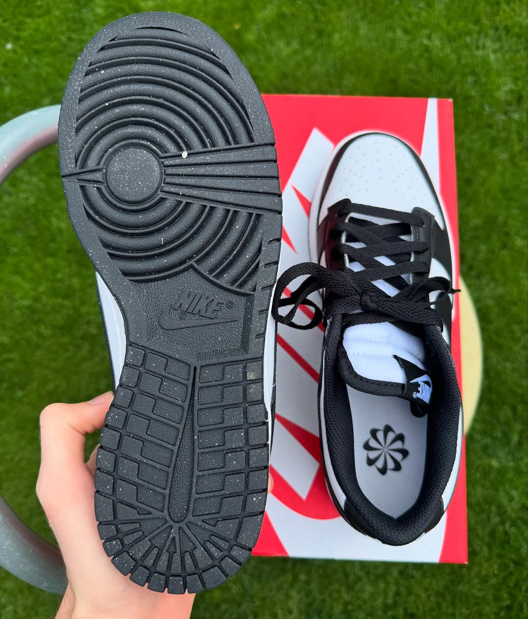 Nike Dunk Low 'Panda'