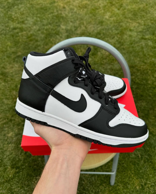 Nike Dunk High 'Panda'