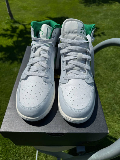 Jordan 1 Mid "Pine Green"