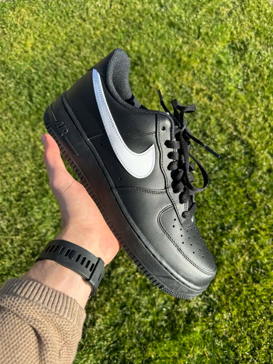 Nike Air Force 1 "Black White" (2023)
